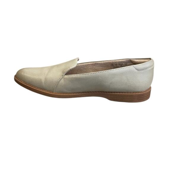 Naturalizer SOUL Yippee Faux Leather Slip On Flat Shoes in Stone Size 7.5 - Picture 5 of 10
